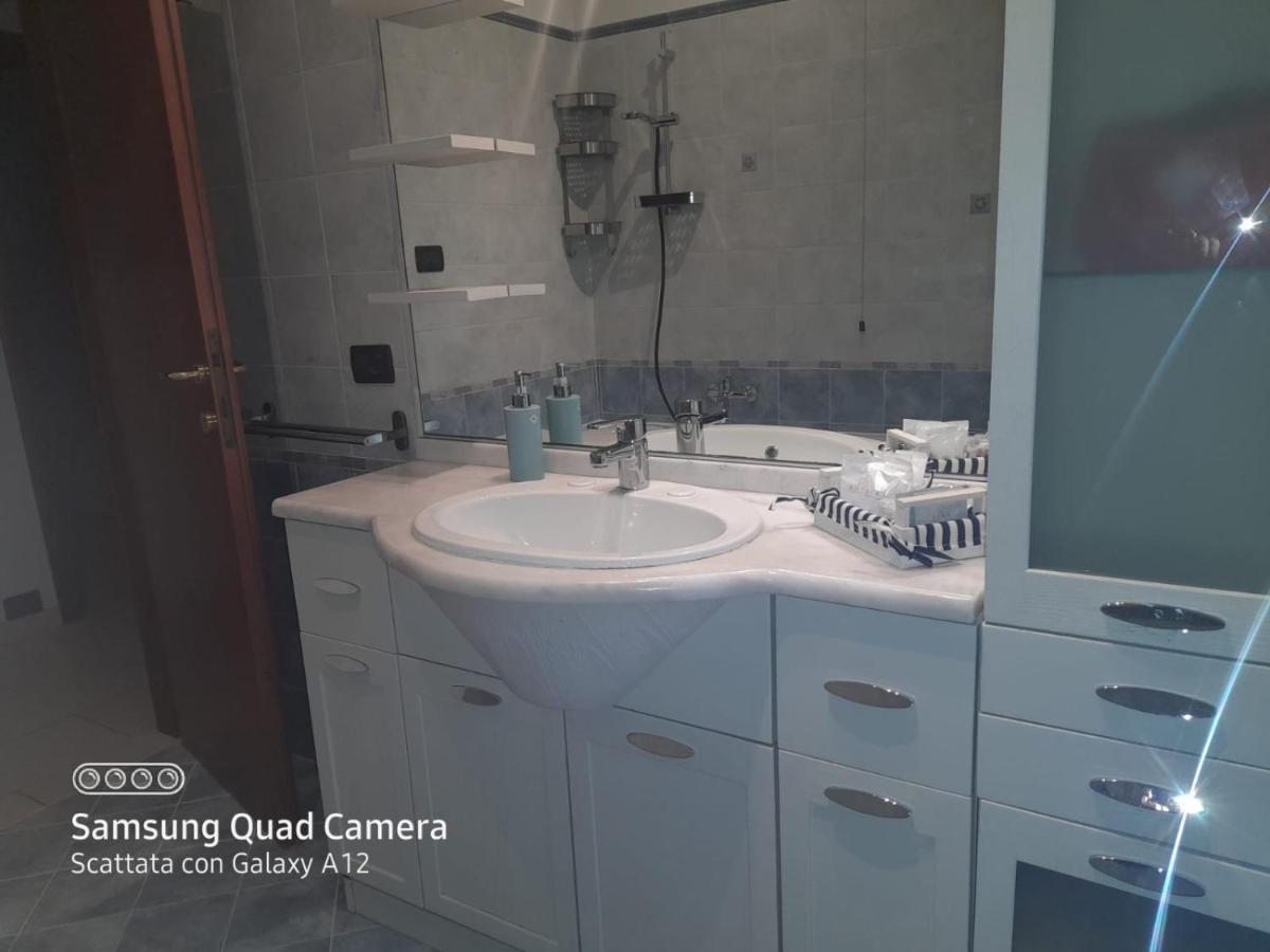 Apartamento La Casa Di Debby Parcheggio Wi-Fi , Aria Condizionata Gratuiti Capannori Exterior foto